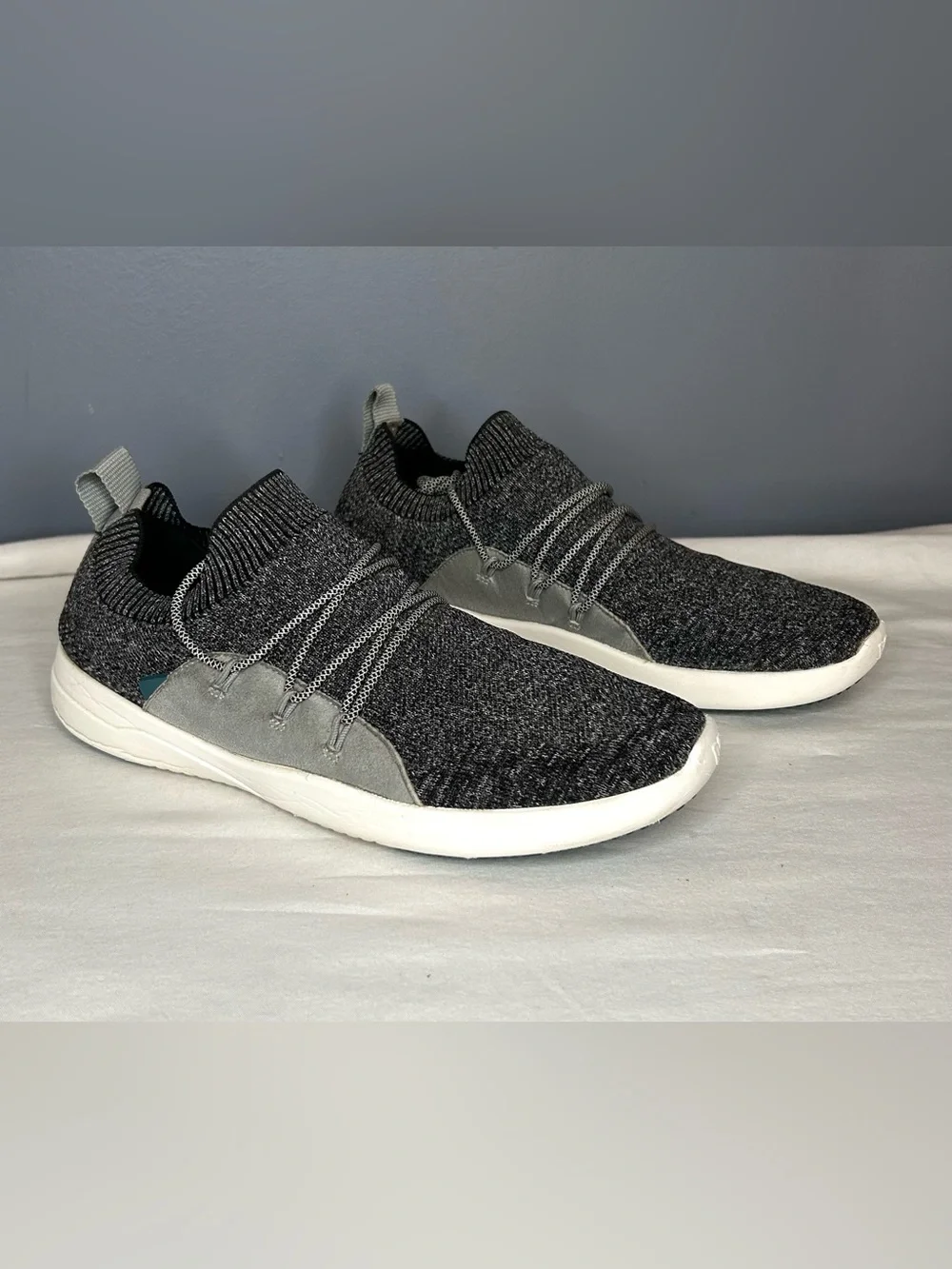 Vessi Cityscape Classic Women's 10 Gray‎ White Waterproof Sporty Comfort Shoes